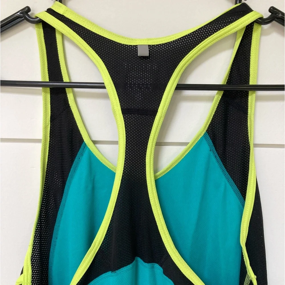 Nike Dri Fit tank top XS racer back - Picture 3 of 8